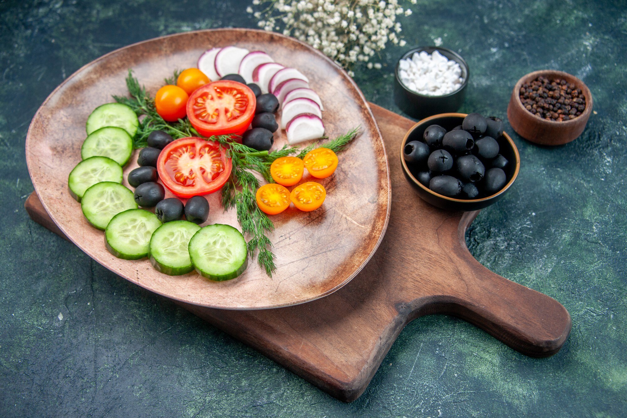 Plato con ingredientes frescos